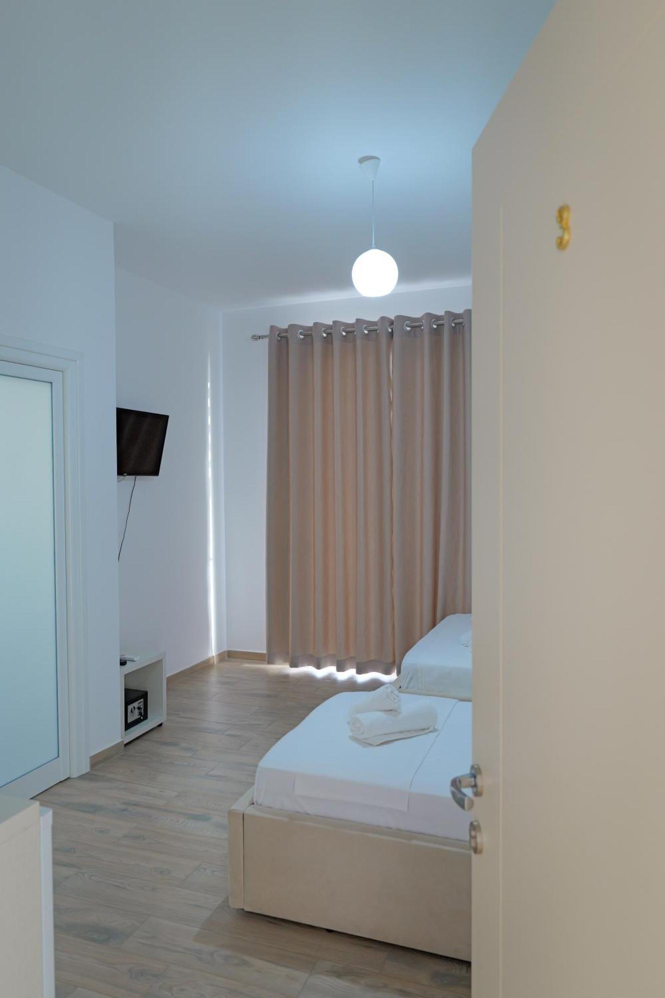 Hotel Veliaj 卡萨米尔 外观 照片