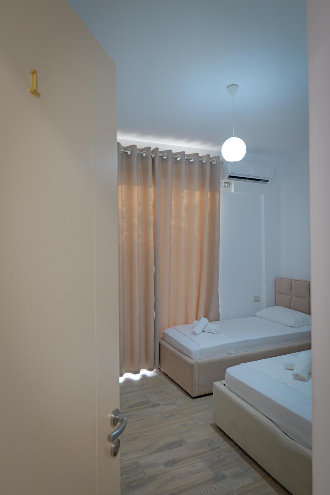 Hotel Veliaj 卡萨米尔 外观 照片