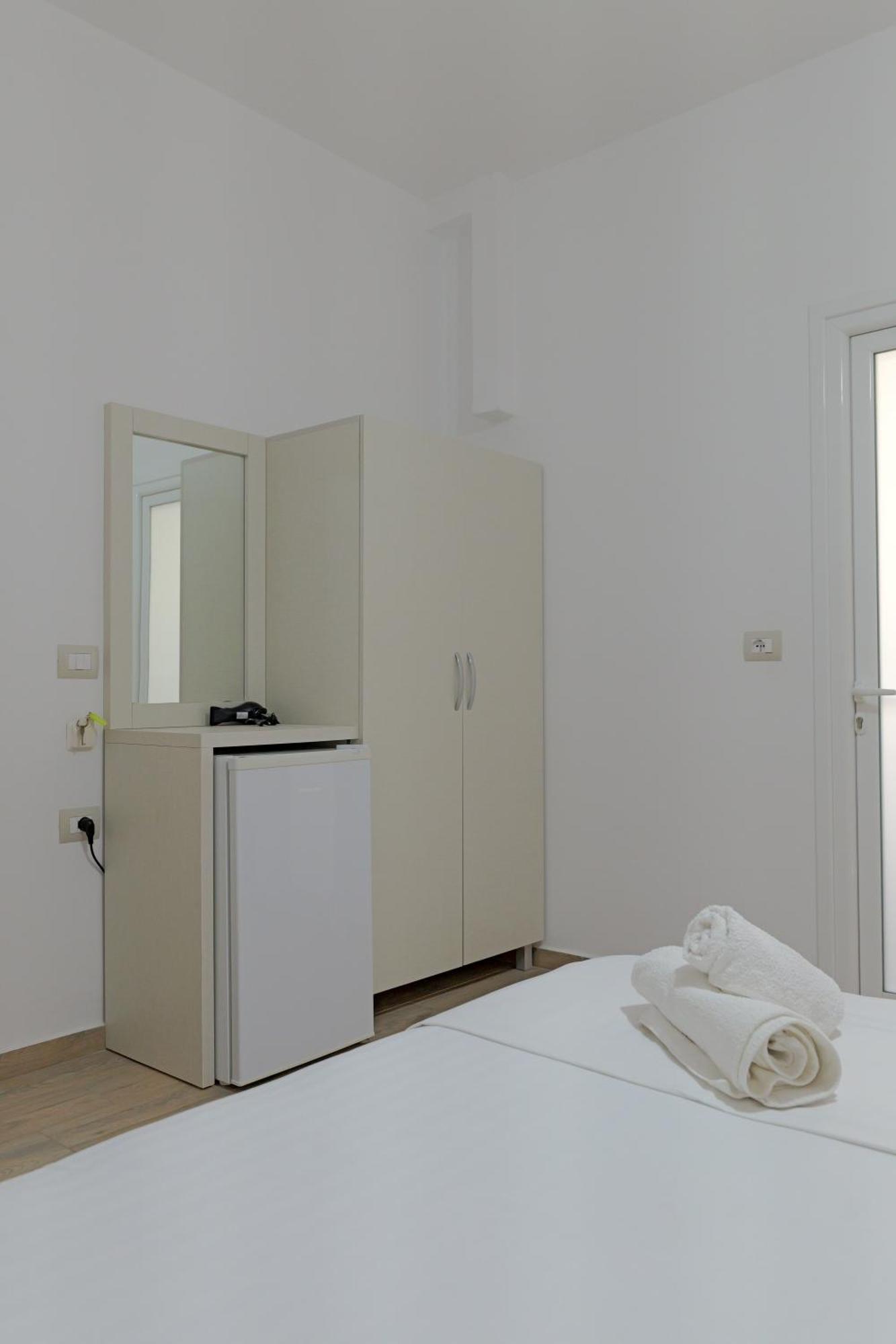 Hotel Veliaj 卡萨米尔 外观 照片