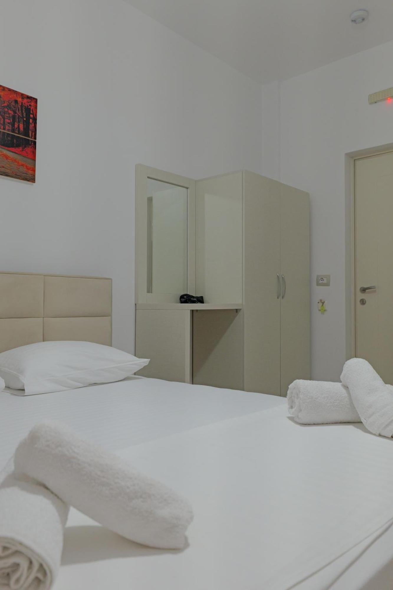 Hotel Veliaj 卡萨米尔 外观 照片