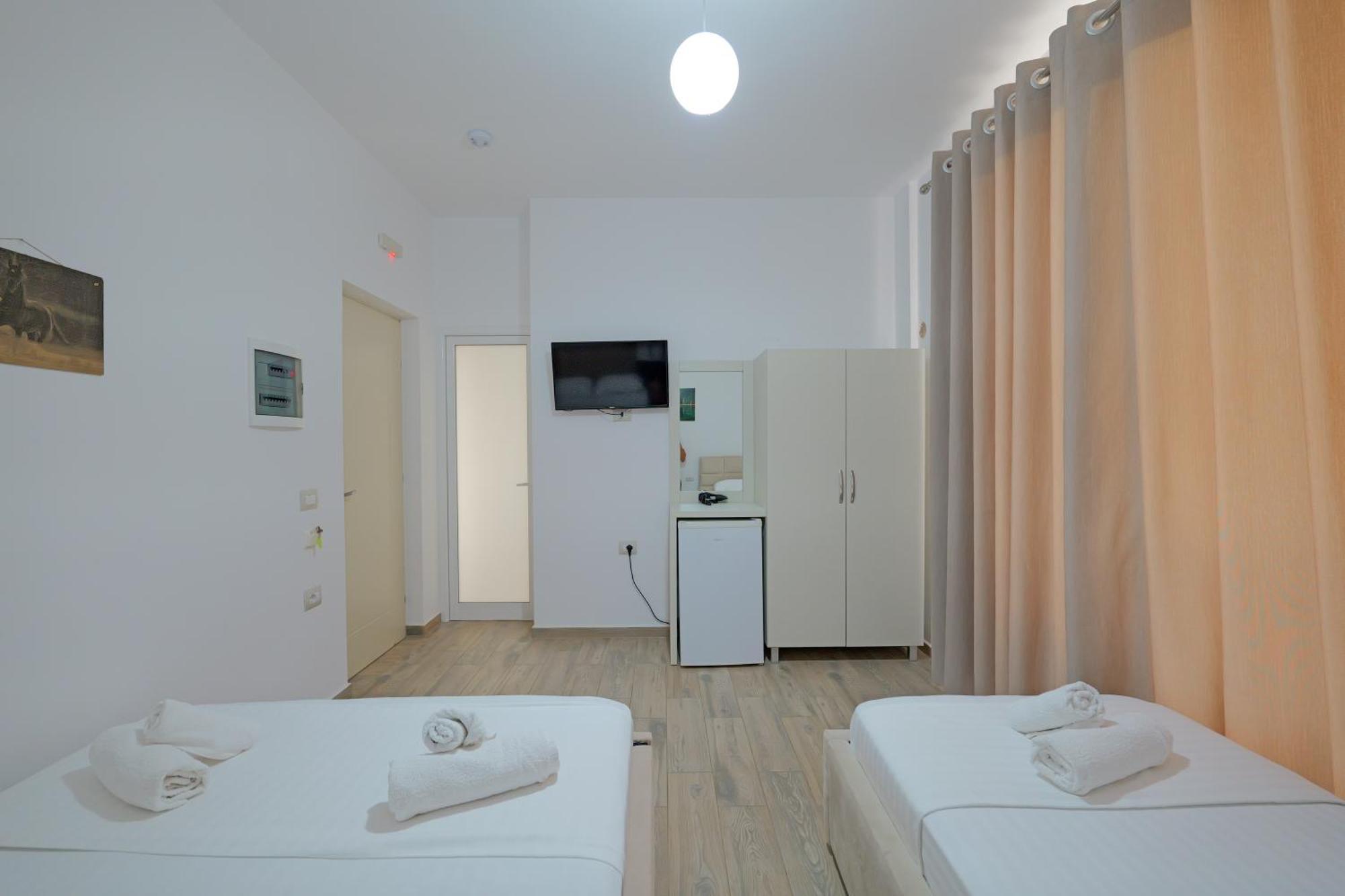 Hotel Veliaj 卡萨米尔 外观 照片