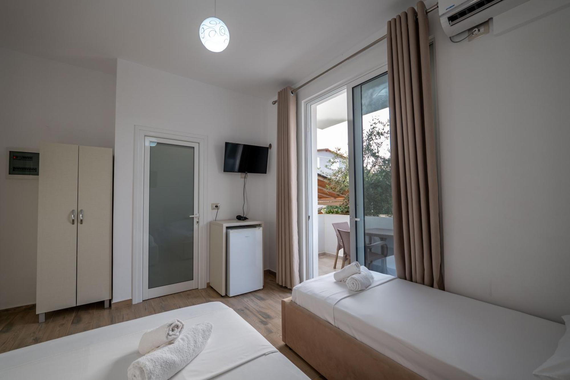 Hotel Veliaj 卡萨米尔 外观 照片